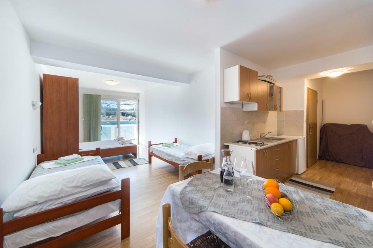 Apartments Barbir プロチェ エクステリア 写真